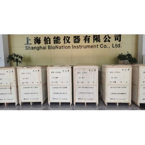 戰(zhàn)高溫斗酷暑，為某省疾控緊急運(yùn)送一批高壓滅菌器